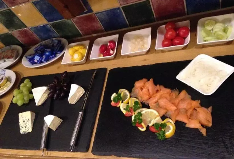 ペンション Gasthof Zwieselstein