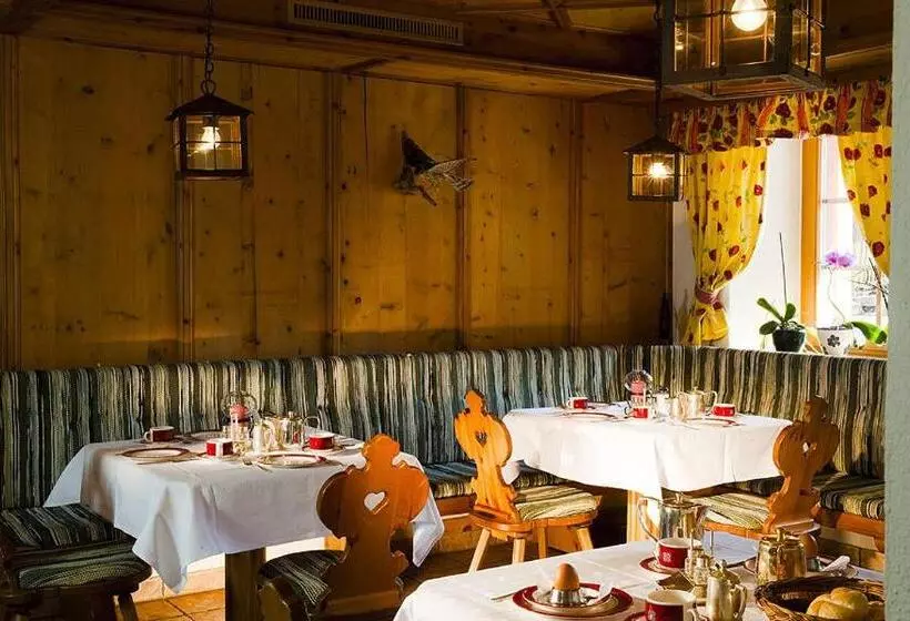 ペンション Gasthof Zwieselstein