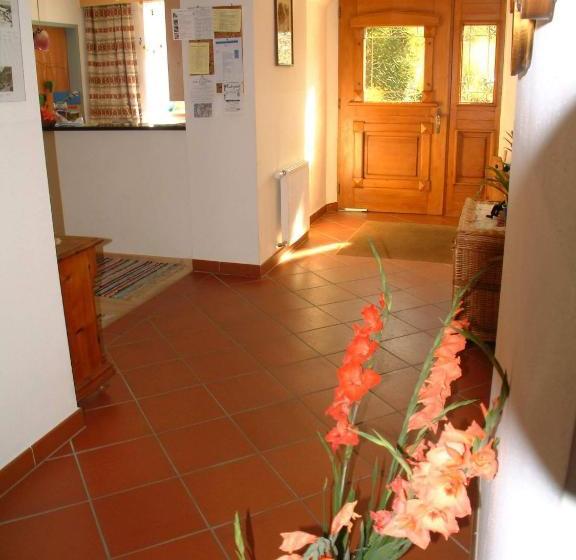 ペンション Gästehaus Post