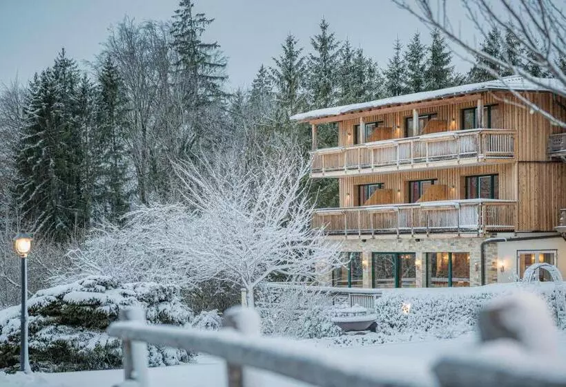 Отель Bachmanngut