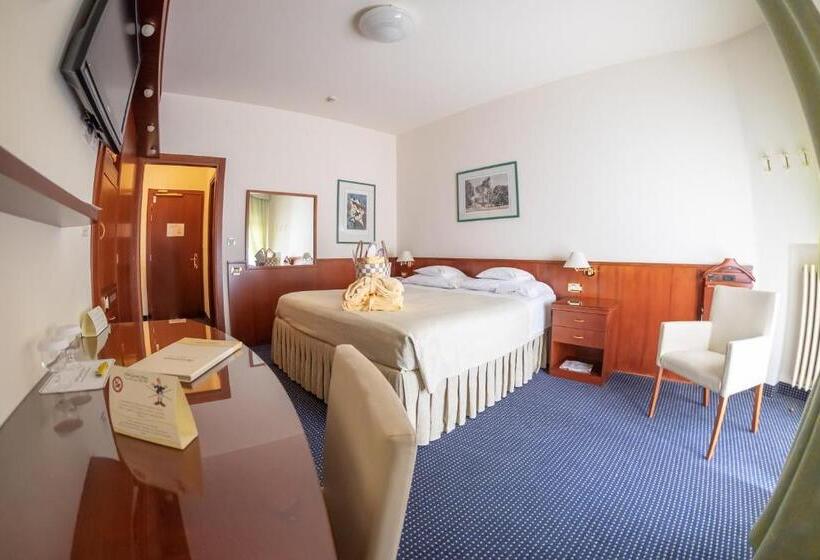 ホテル Garden Terme