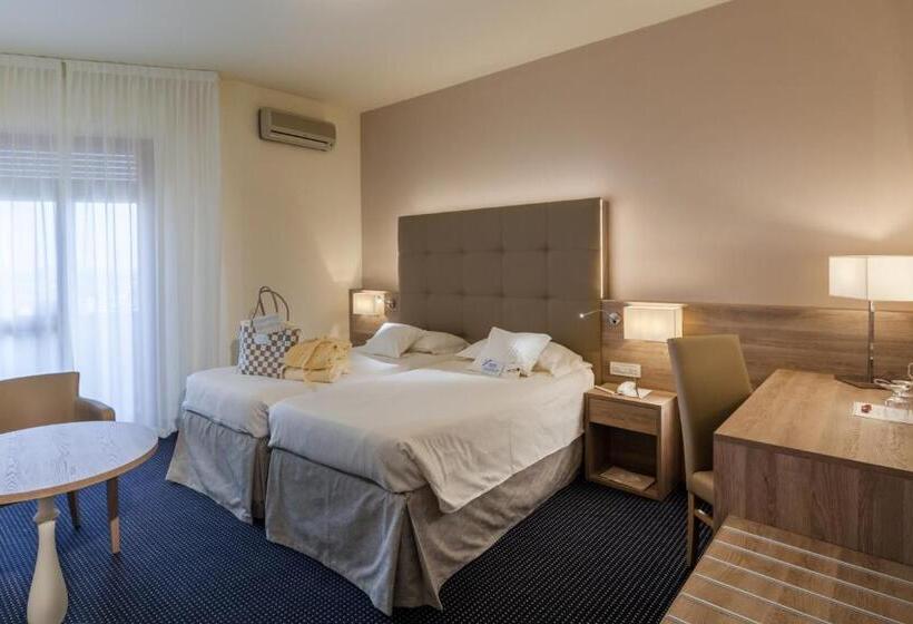 ホテル Garden Terme