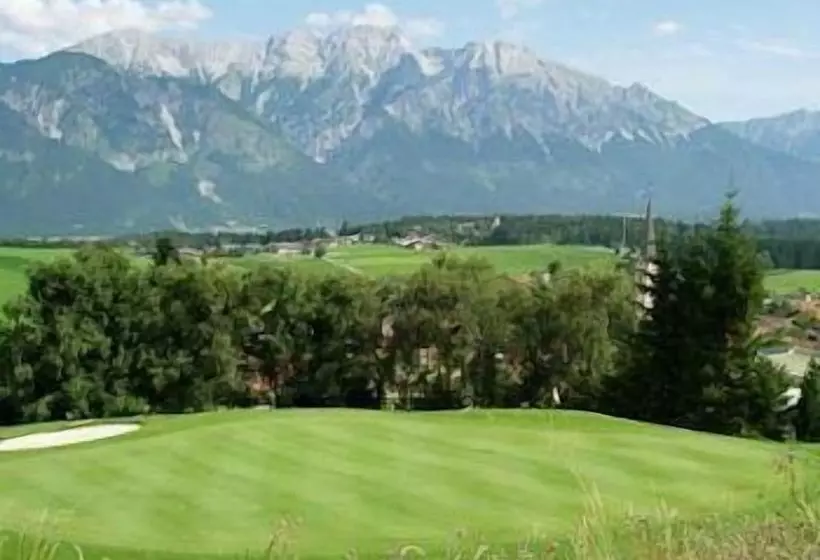 ホテル Geisler Tulfes