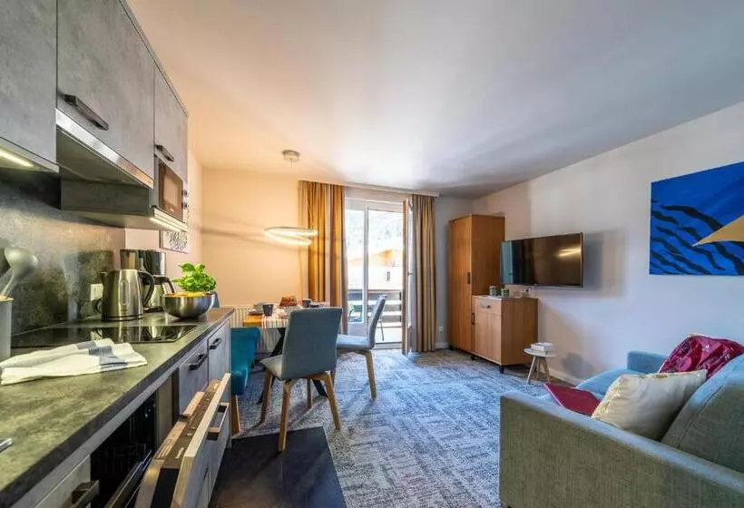 Отель Gästehaus Schusser An Der Therme