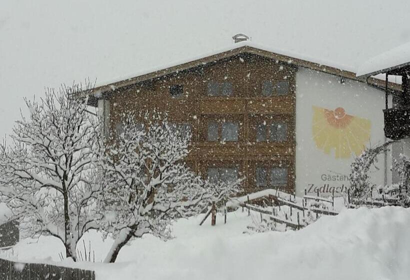 Отель Gästehaus Zedlacherhof