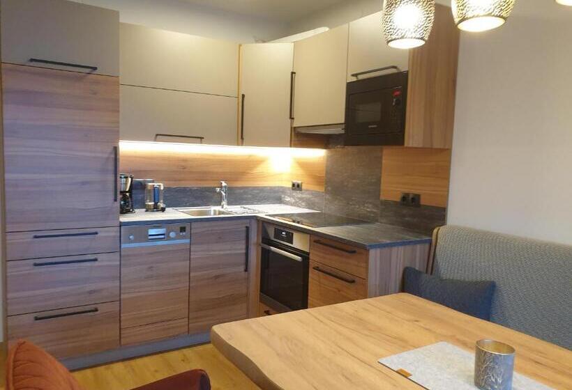 Отель Gästehaus Zedlacherhof