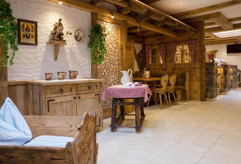 בית מלון כפרי Landgasthof Leopoldhof