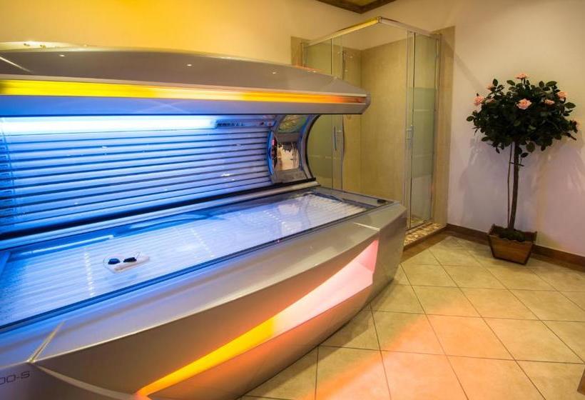 בית מלון כפרי Landgasthof Leopoldhof