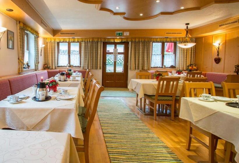 בית מלון כפרי Landgasthof Leopoldhof