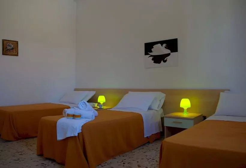 ホテル Mare In Sicilia Marina Di Ragusa