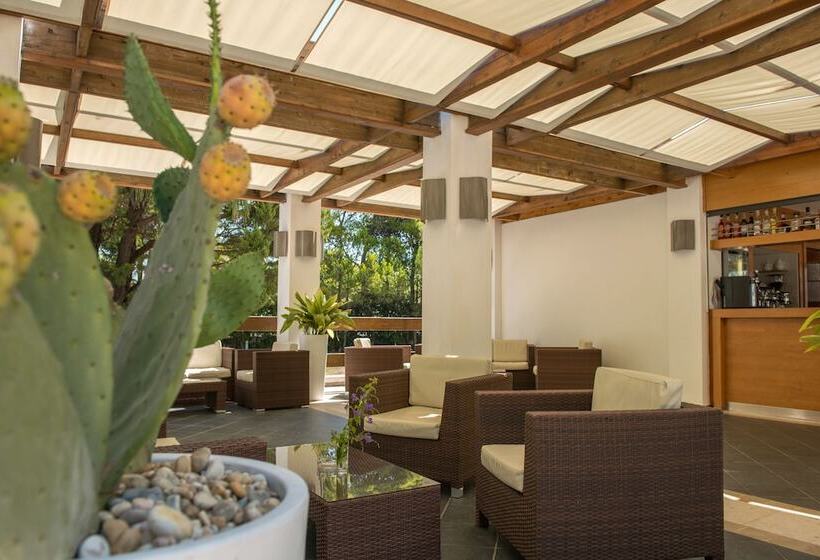 בית מלון כפרי Pizzomunno Vieste Palace