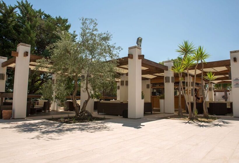 בית מלון כפרי Pizzomunno Vieste Palace