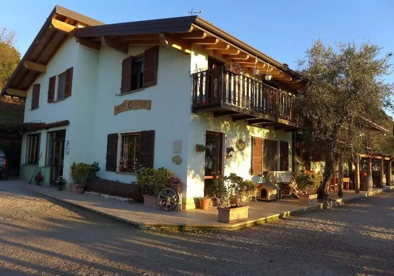 酒店 Scuderia Castello