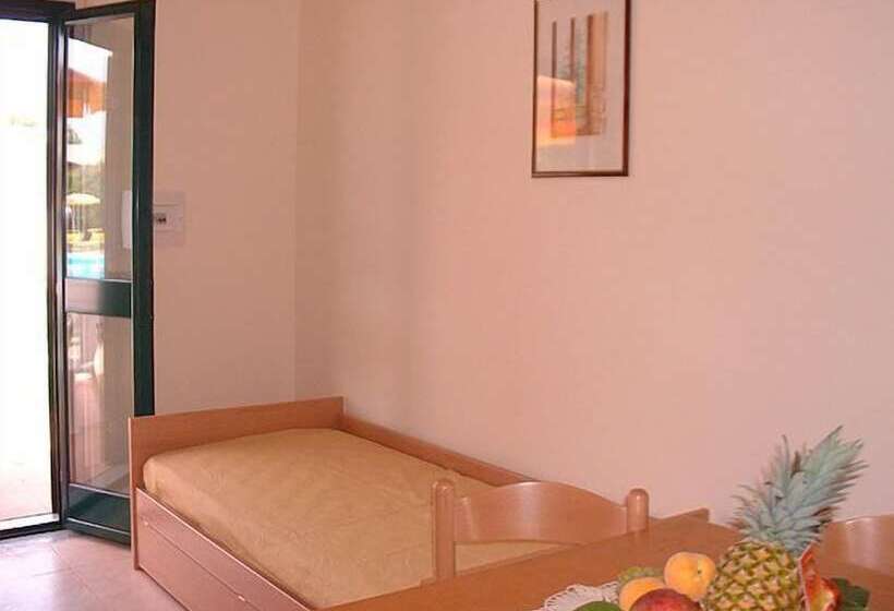 Отель Villaggio Artemide