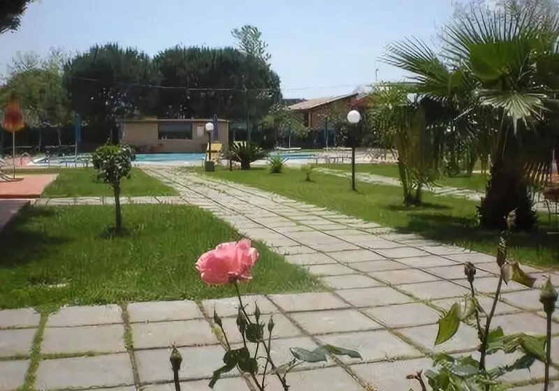 Отель Villaggio Artemide