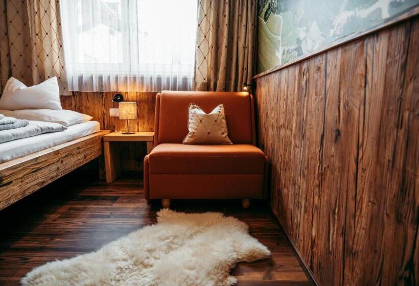 Wander  Und Wellnesshotel Kanzler