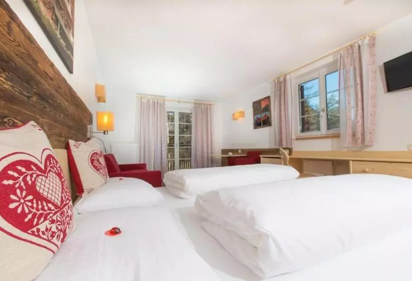 ペンション Gasthof Weiherbad