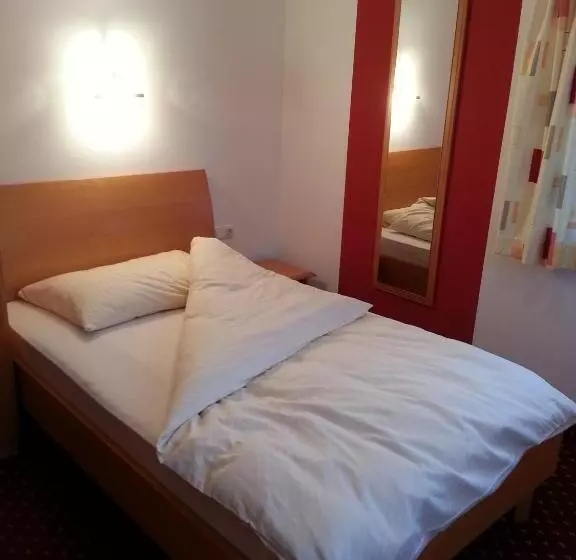 Pension Gasthof Zur Post