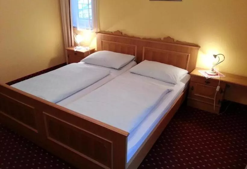 Pension Gasthof Zur Post