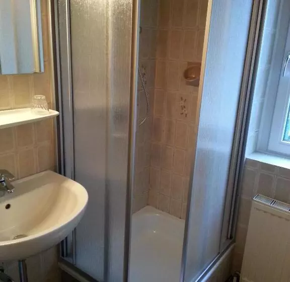 Pension Gasthof Zur Post