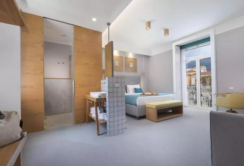 ペンション La Piazzetta Guest House