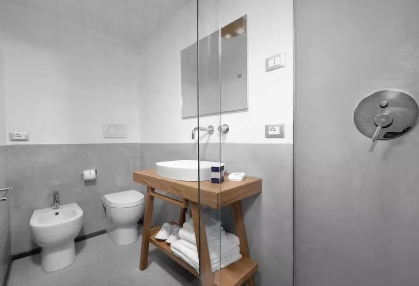 ペンション La Piazzetta Guest House