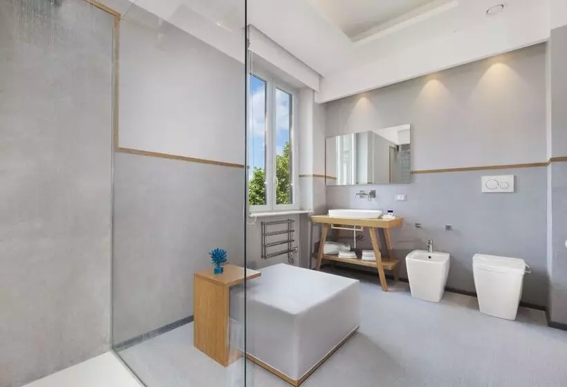 ペンション La Piazzetta Guest House