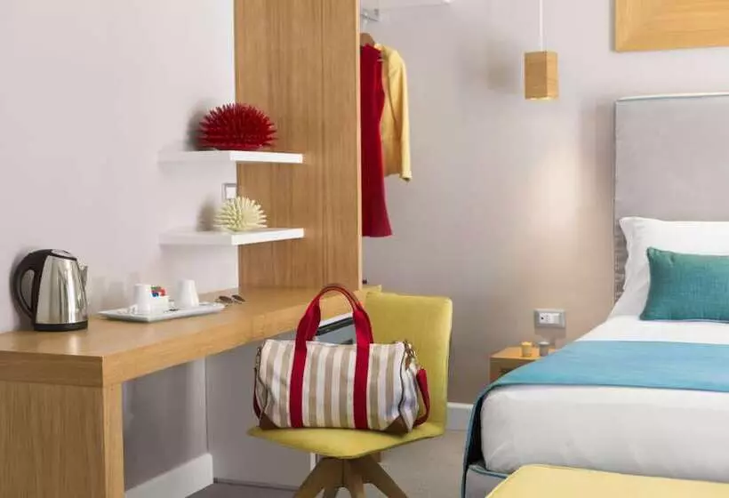 ペンション La Piazzetta Guest House