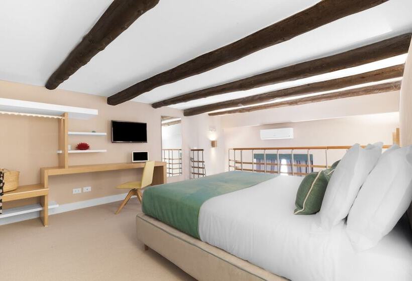 פנסיון La Piazzetta Guest House