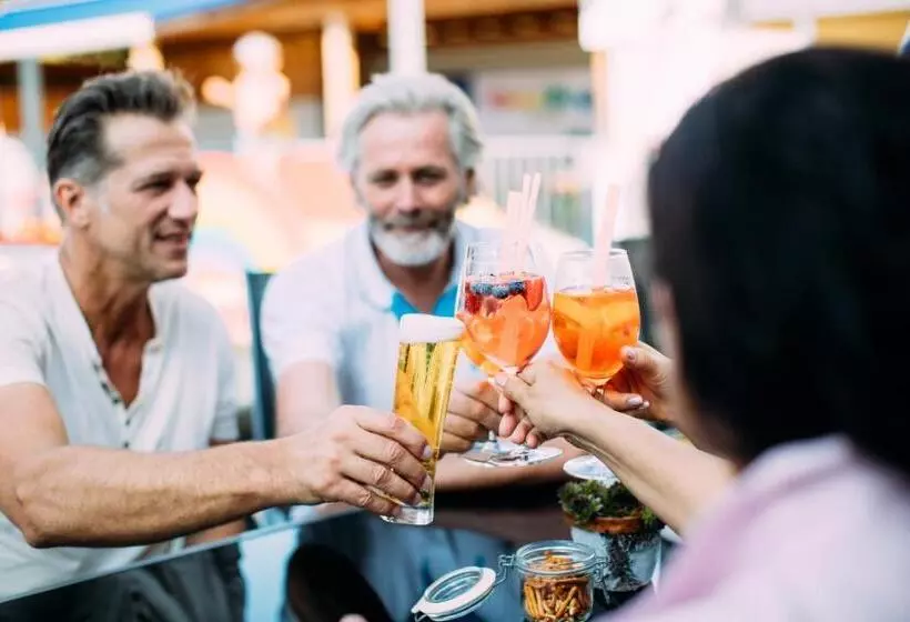 Pitzis Kinderhotel Family Only