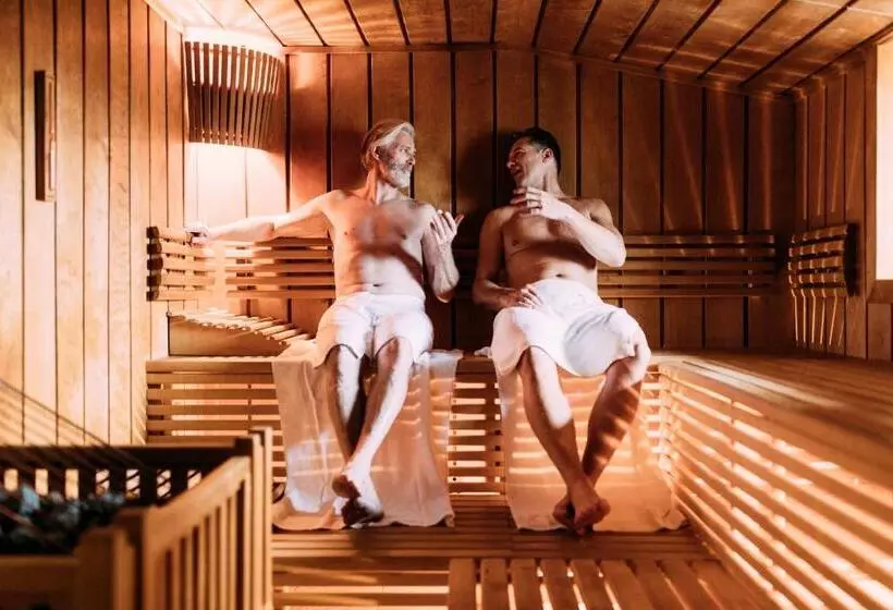 Pitzis Kinderhotel Family Only