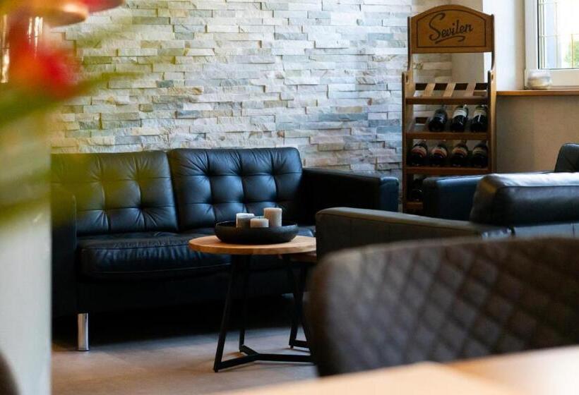 Ambient Hotel Zum Schwan