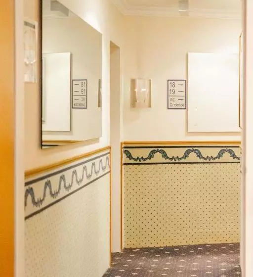 Ambient Hotel Zum Schwan