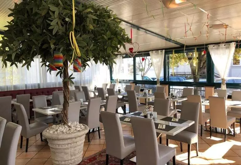 Szálloda Albergo Cavallino S'rössl