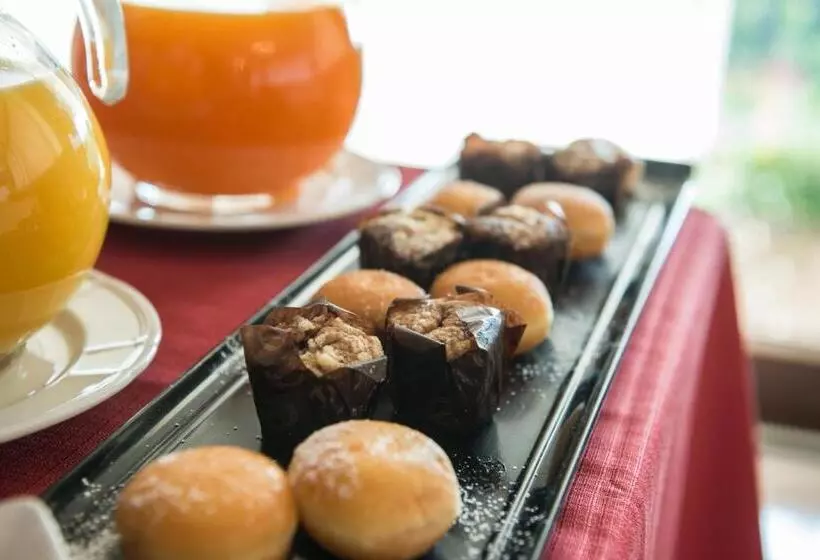 ホテル Albergo Grappolo D'oro