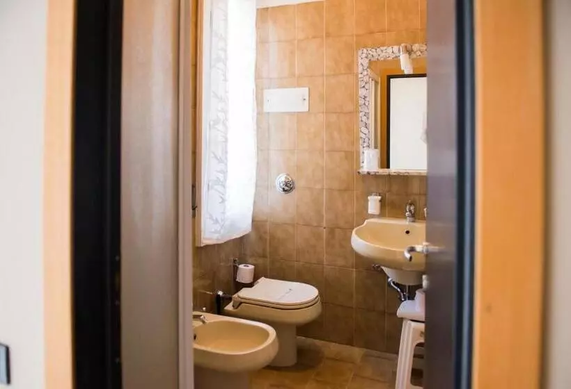 ホテル Albergo Grappolo D'oro