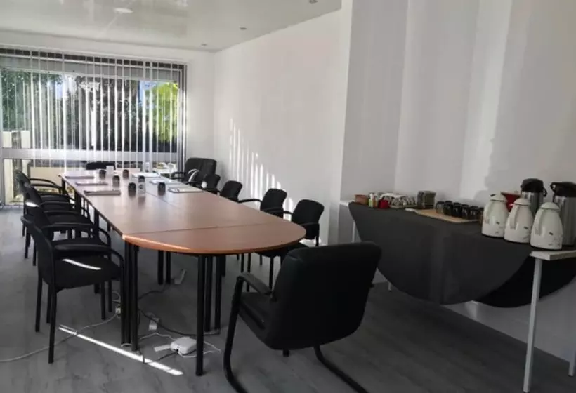 هتل Arc Hôtel Sur Mer