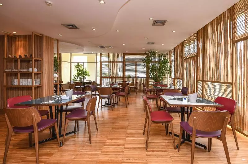 בית מלון כפרי City