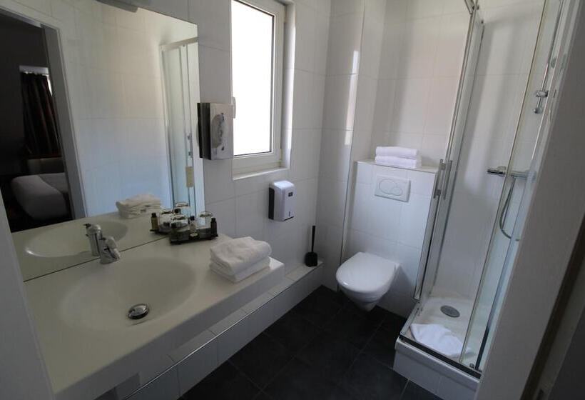 فندق Des Tonneliers