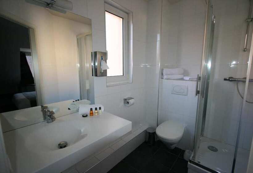 فندق Des Tonneliers