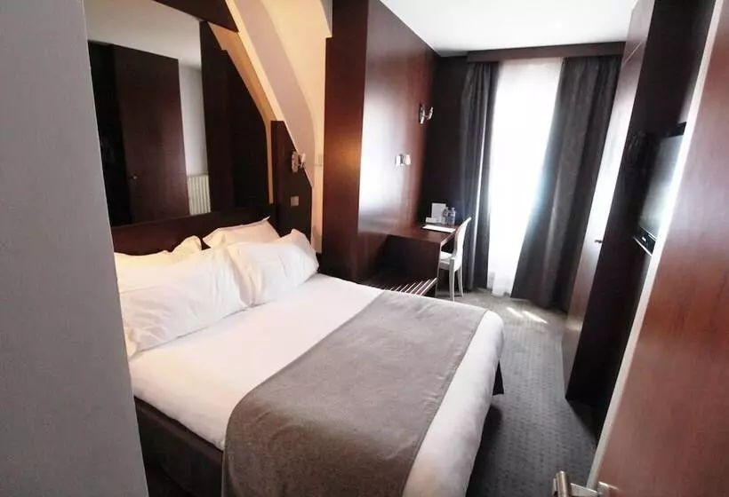 ホテル Des Tonneliers