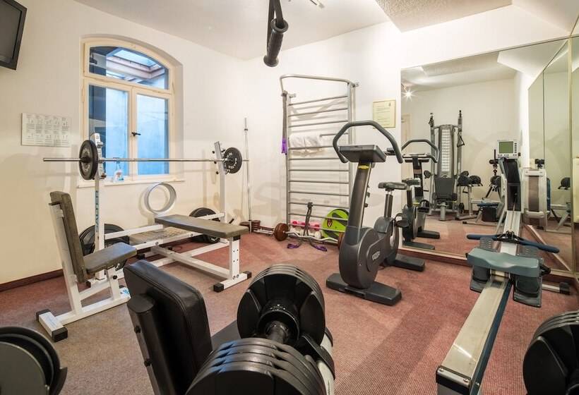 هتل Deutscher Kaiser