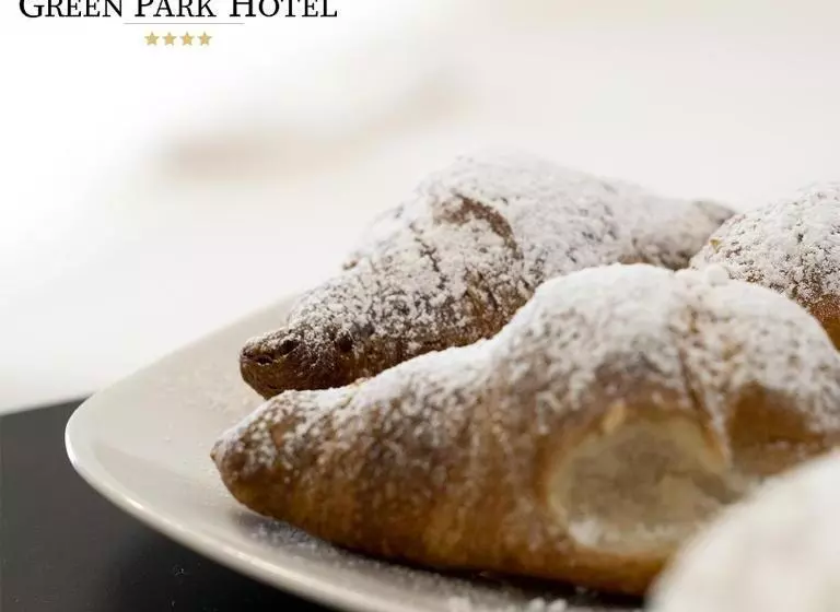 Отель Green Park