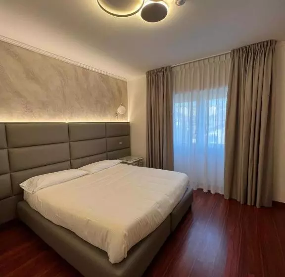 Отель Green Park