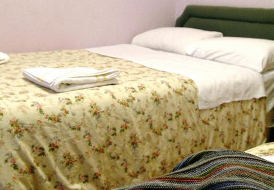 فندق Holly House