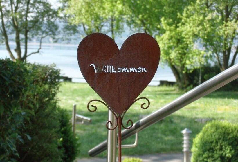 Hotell Iris Am See Garni