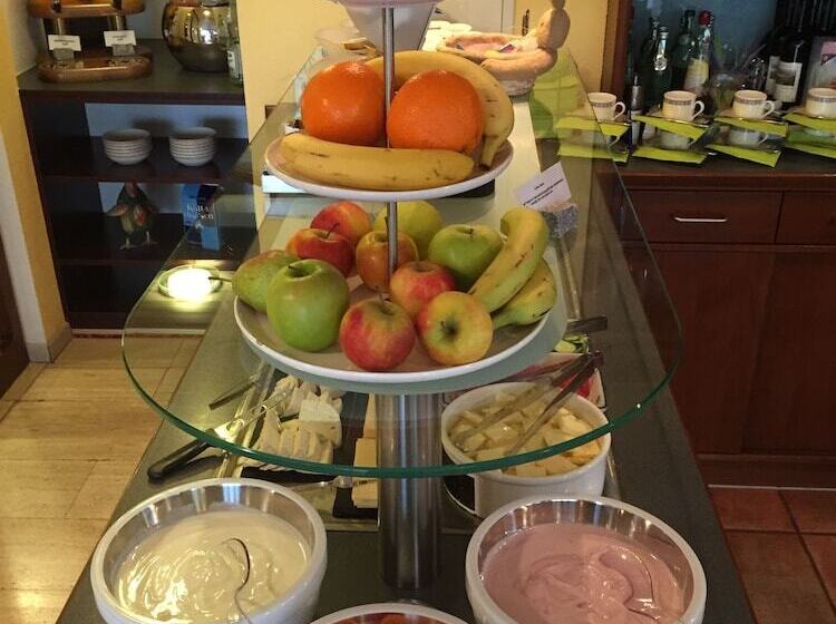 Hotell Iris Am See Garni