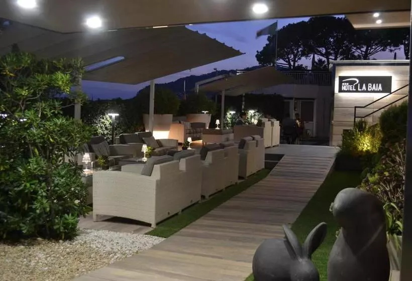 هتل La Baia