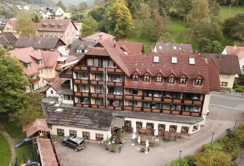 ホテル Landgasthof Zur Linde