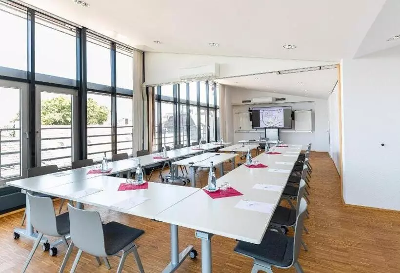 בית מלון כפרי Neuhaus Integrations